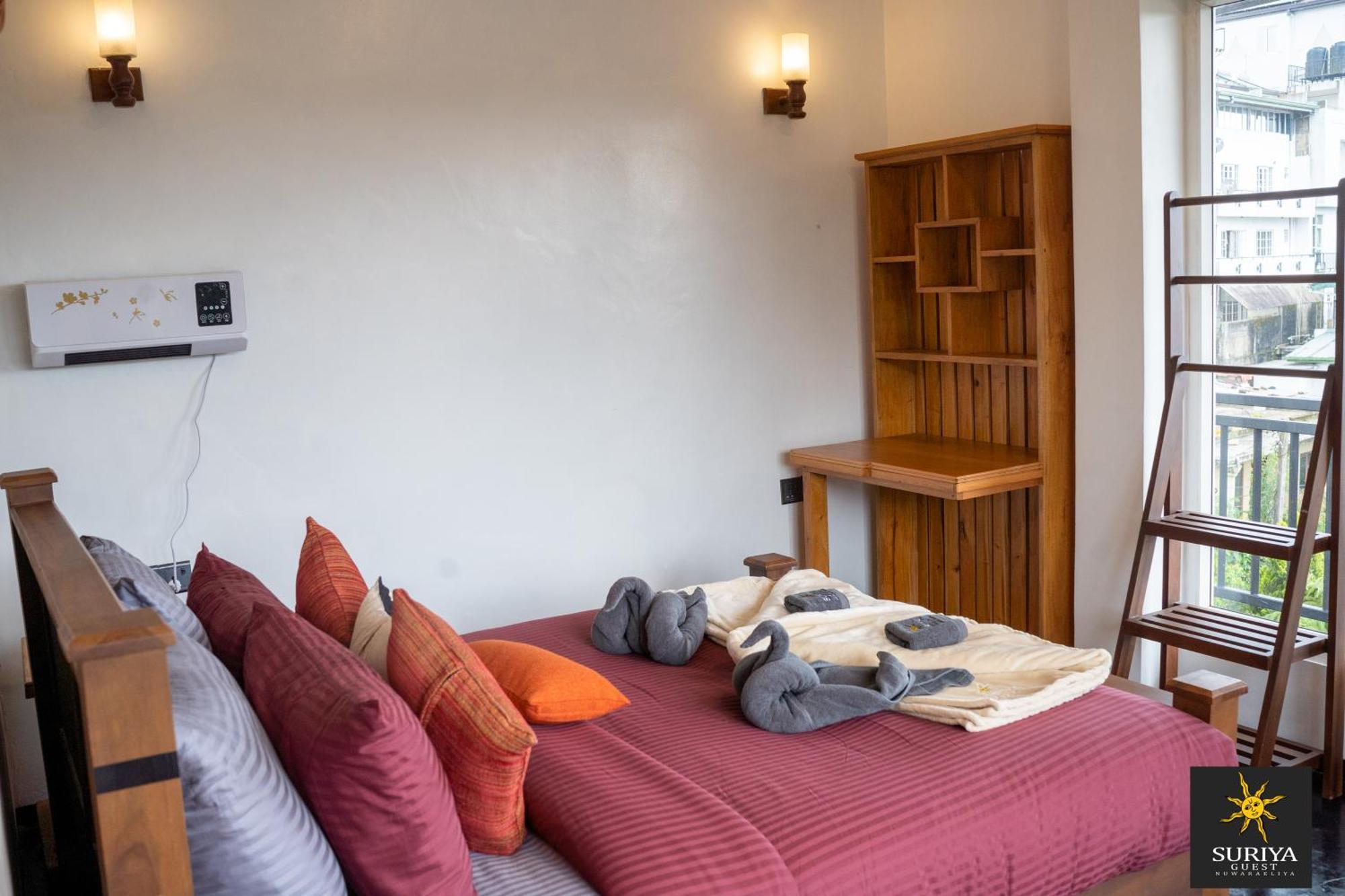 Suriya Guest Hotel Nuwara Eliya Bagian luar foto