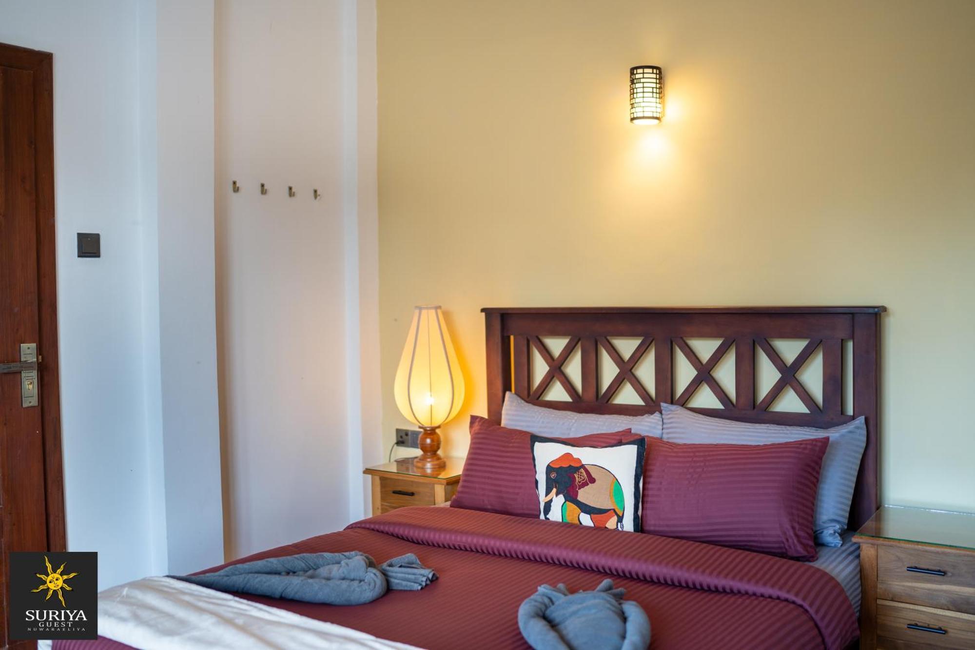 Suriya Guest Hotel Nuwara Eliya Bagian luar foto
